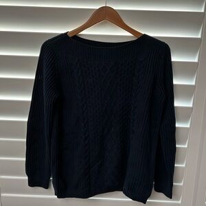 Women’s Tommy sweater